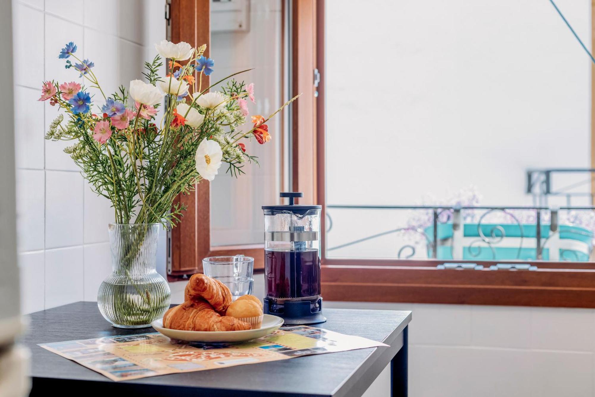Casa De La Montana Apartments Sayalonga Екстериор снимка