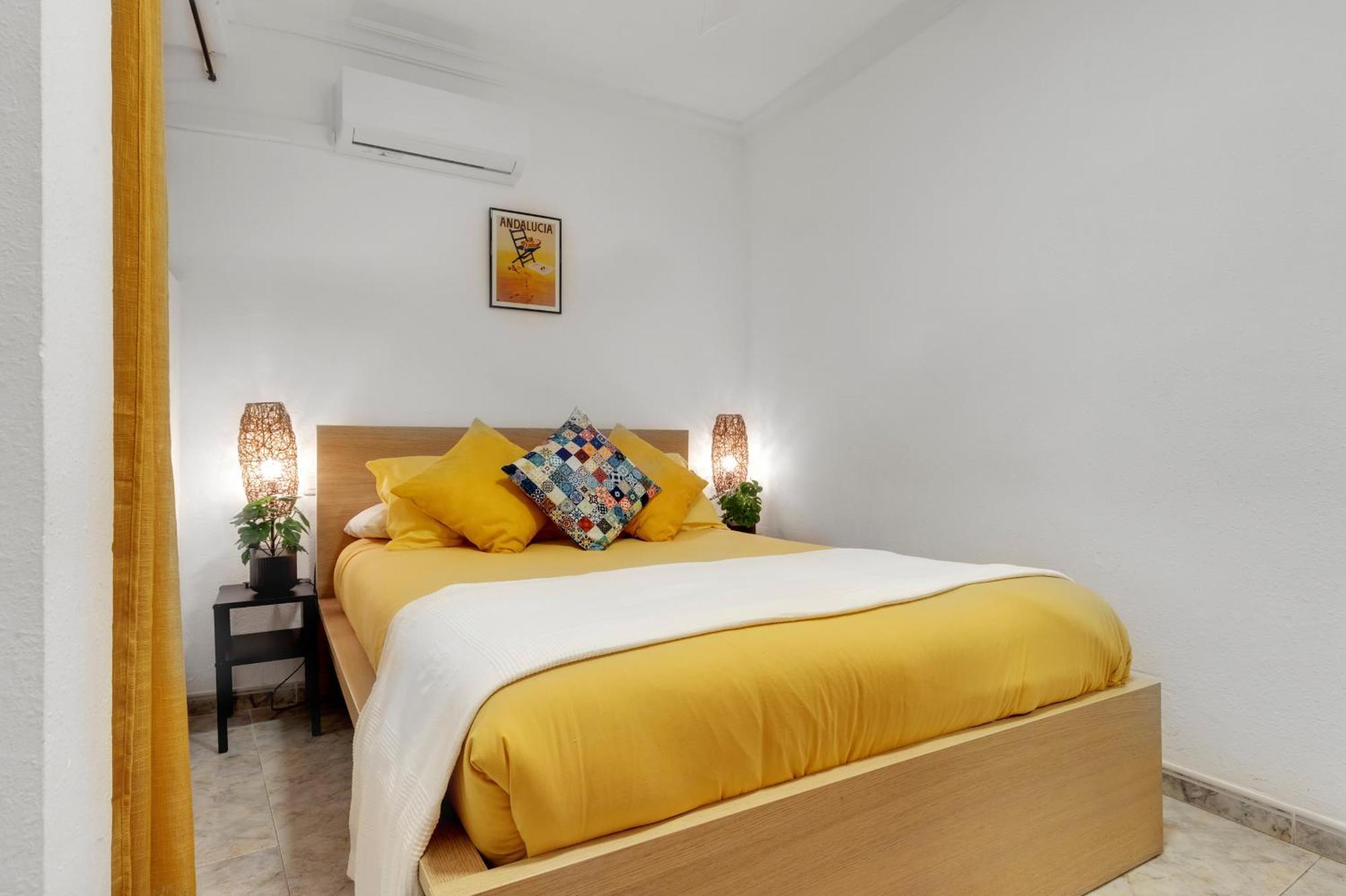 Casa De La Montana Apartments Sayalonga Екстериор снимка