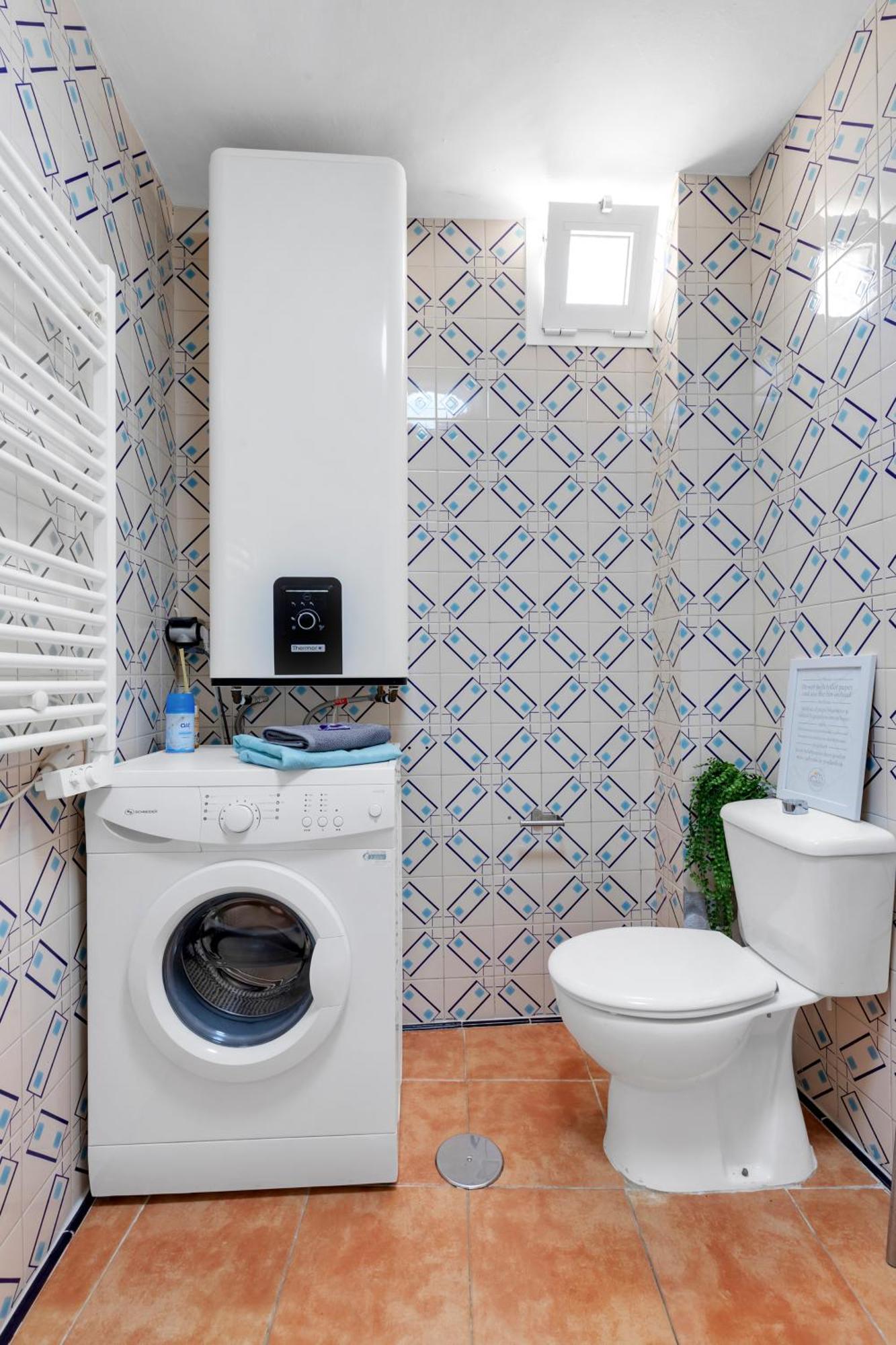 Casa De La Montana Apartments Sayalonga Екстериор снимка