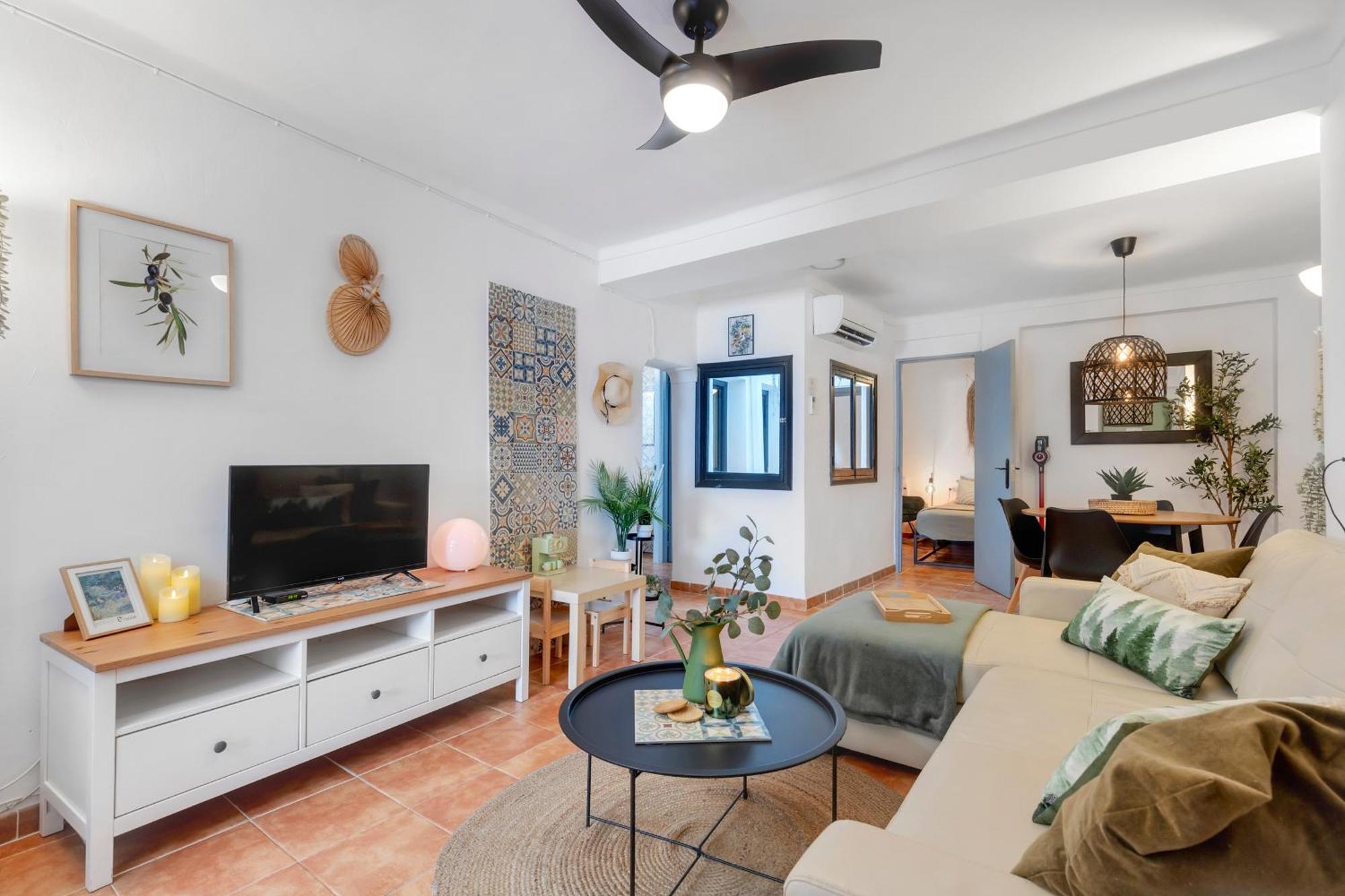 Casa De La Montana Apartments Sayalonga Екстериор снимка
