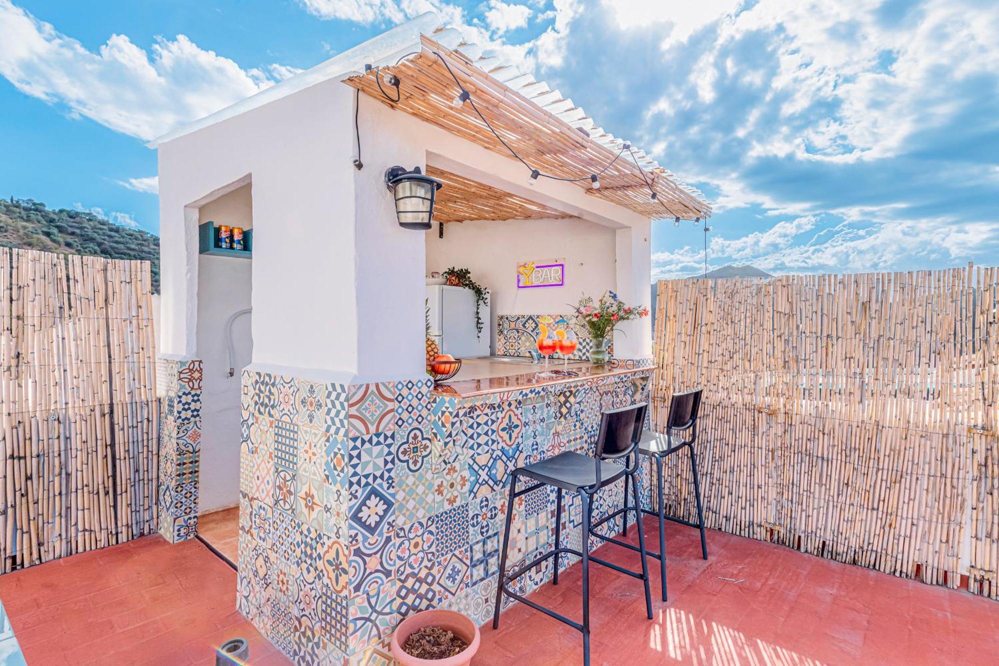 Casa De La Montana Apartments Sayalonga Екстериор снимка