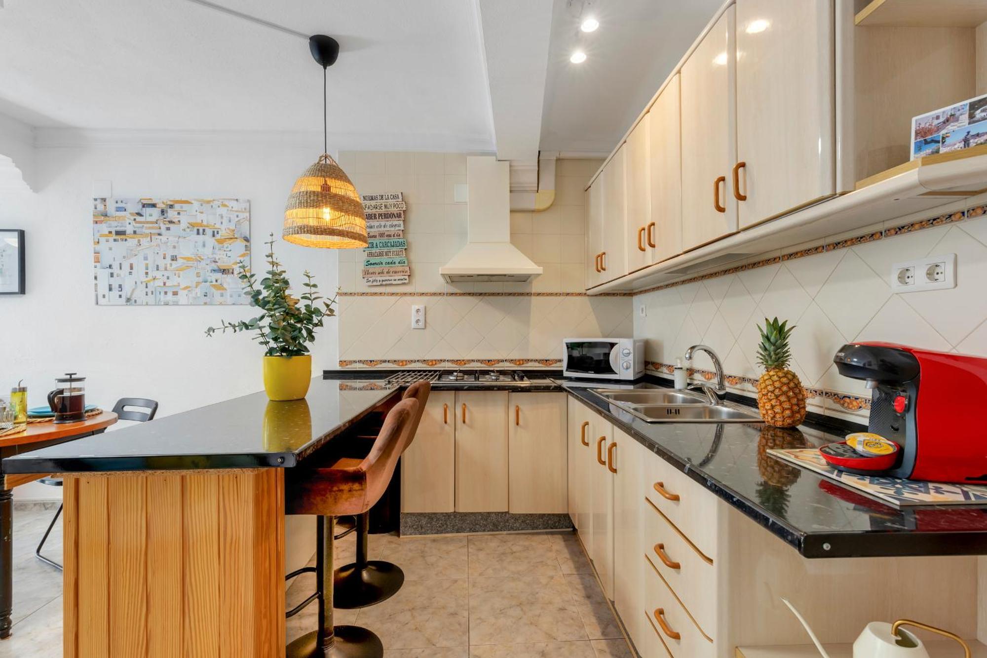 Casa De La Montana Apartments Sayalonga Екстериор снимка