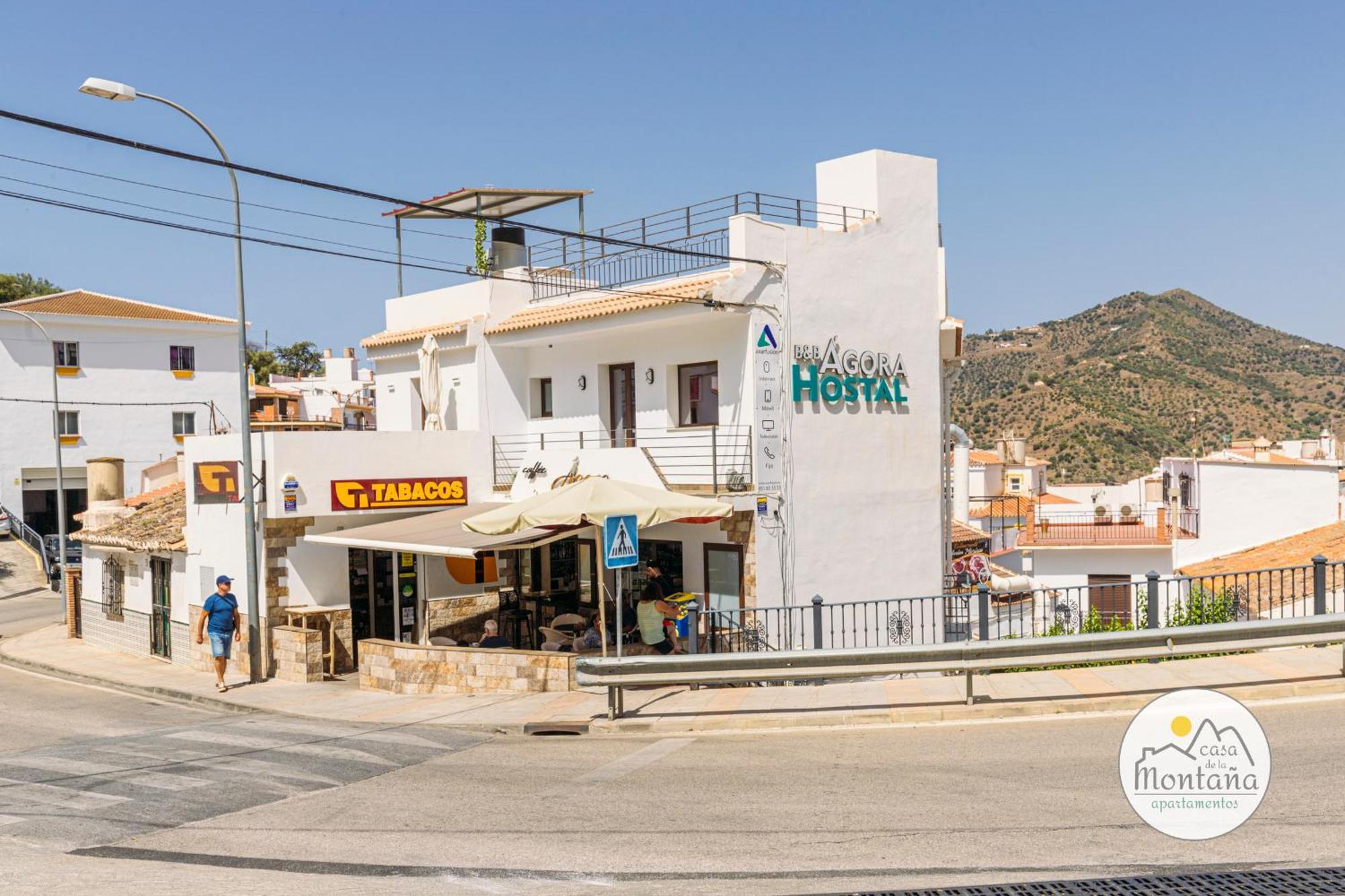 Casa De La Montana Apartments Sayalonga Екстериор снимка
