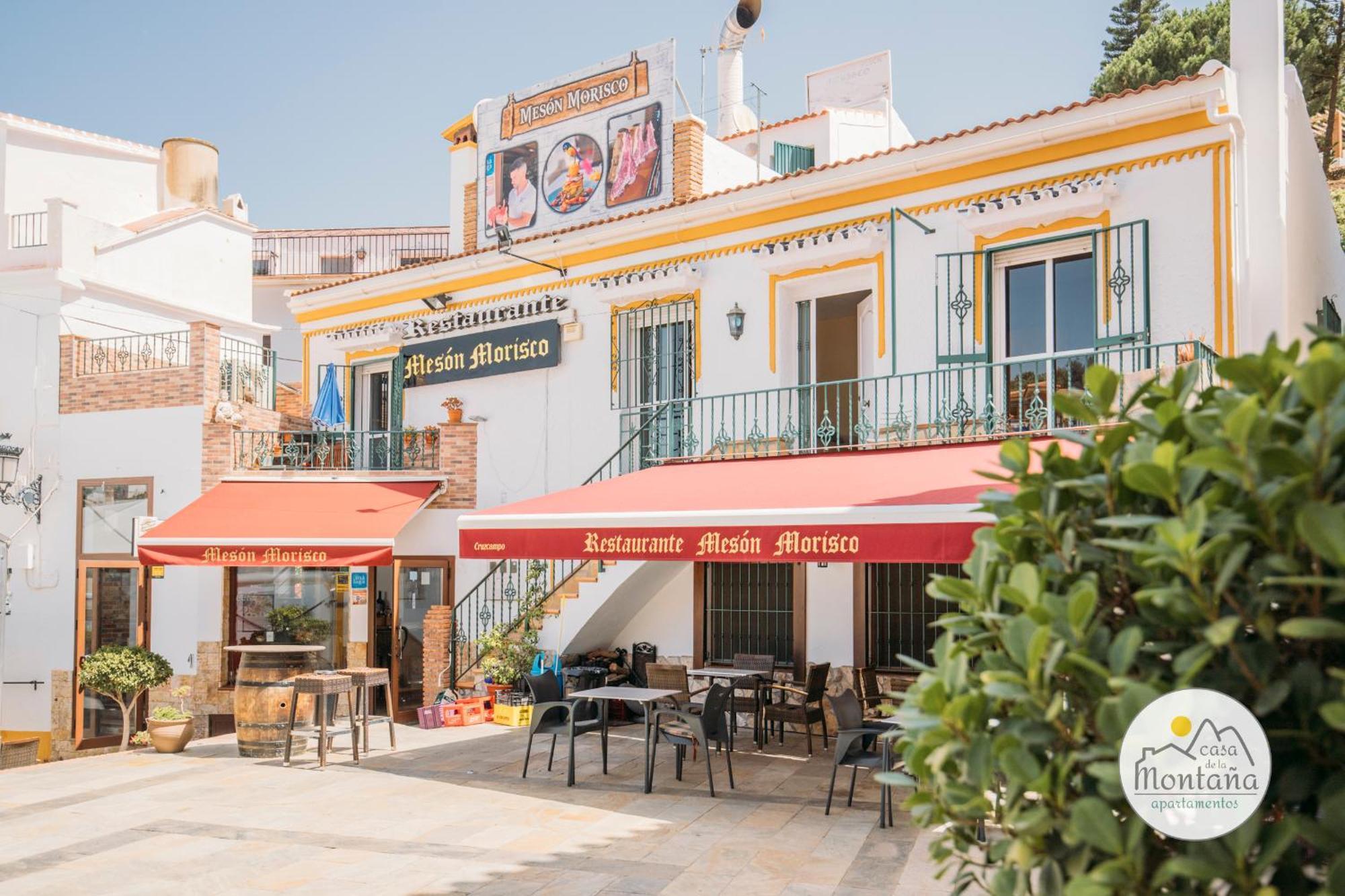 Casa De La Montana Apartments Sayalonga Екстериор снимка